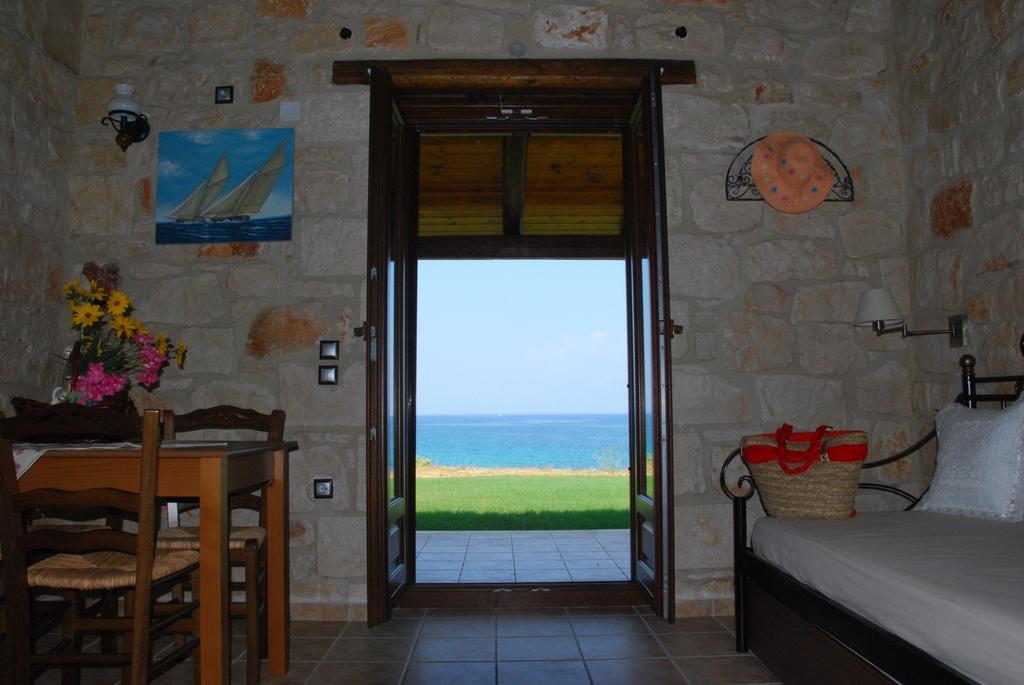 Kavos Psarou Villas Ammoudi Zimmer foto