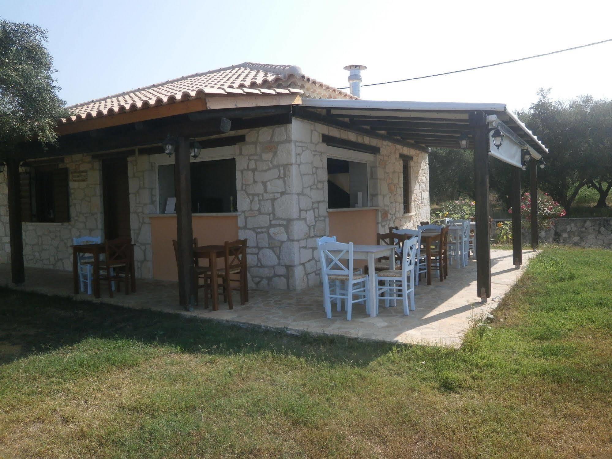 Kavos Psarou Villas Ammoudi Exterior foto