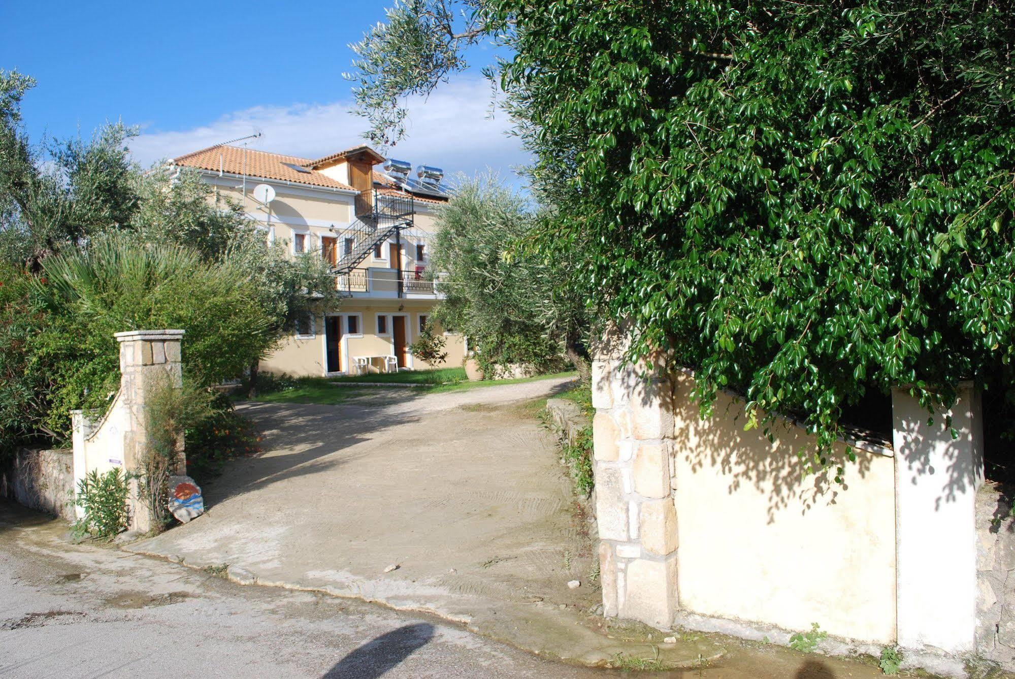 Kavos Psarou Villas Ammoudi Exterior foto
